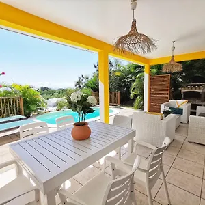 Ananas - Exotic Martinique Le Diamant